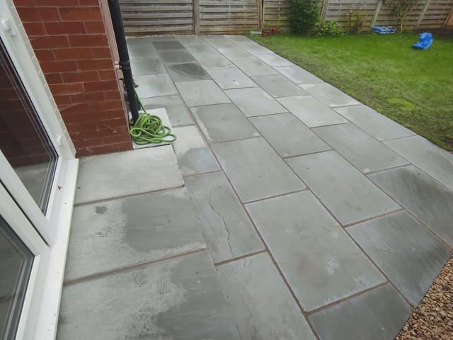 sandstone-driveway (13)-kireth-ai